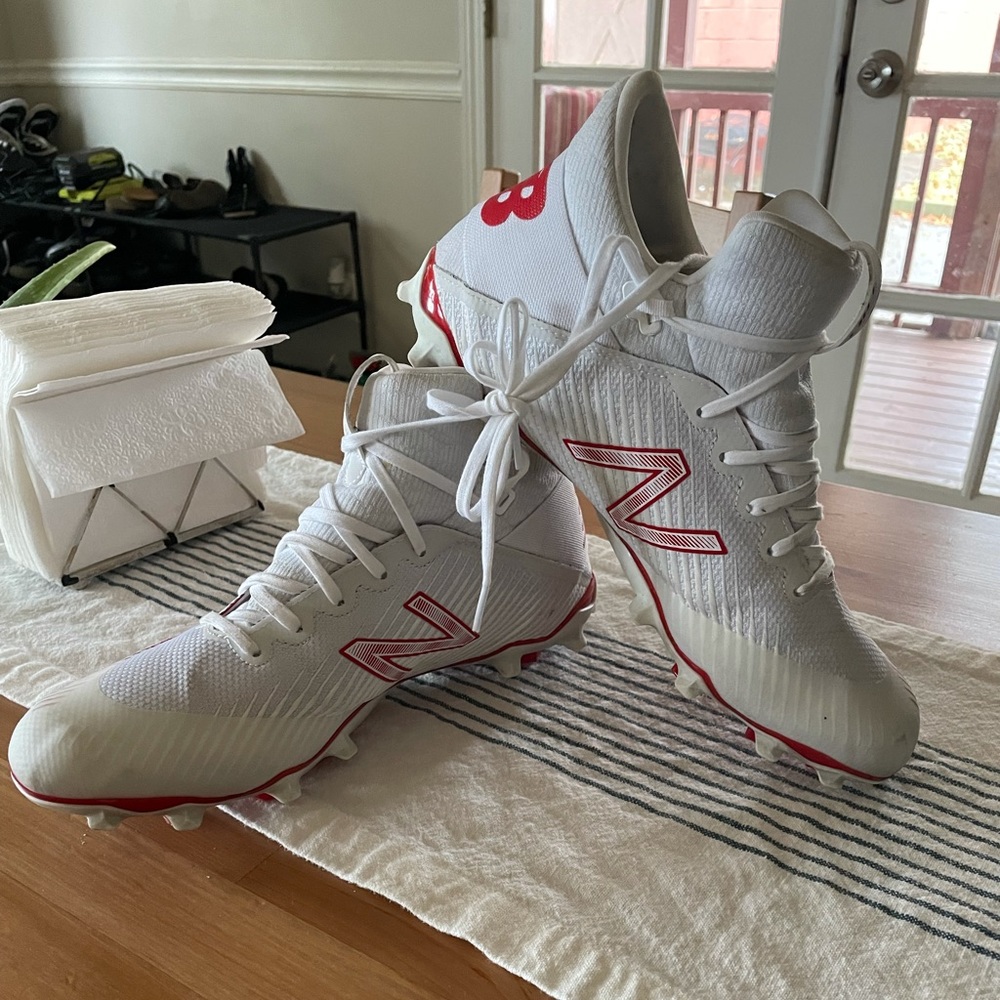 New Balance Freeze lacrosse cleats